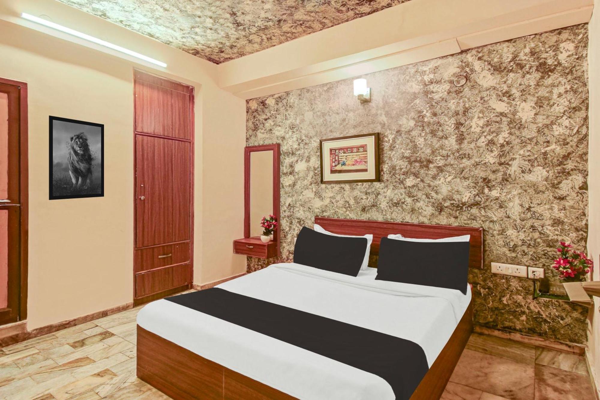 Hotel O The Blue Inn Jaipur Exteriör bild